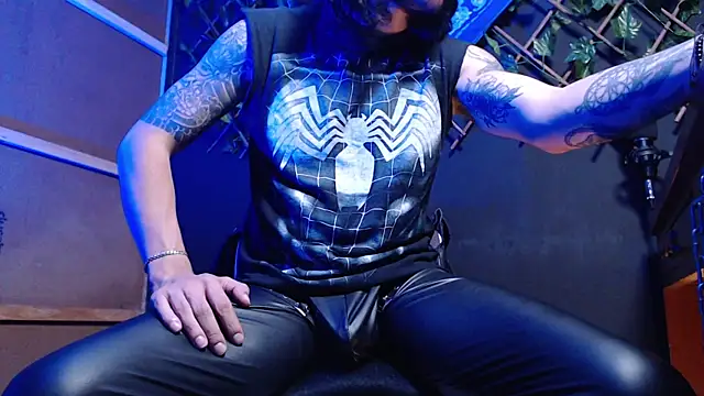 Dicaprioo  online show from November 23, 2025, 7:07 am