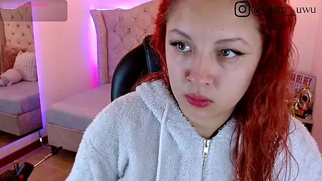 Charlotte Jones   online show from September 11, 2025, 11:32 am