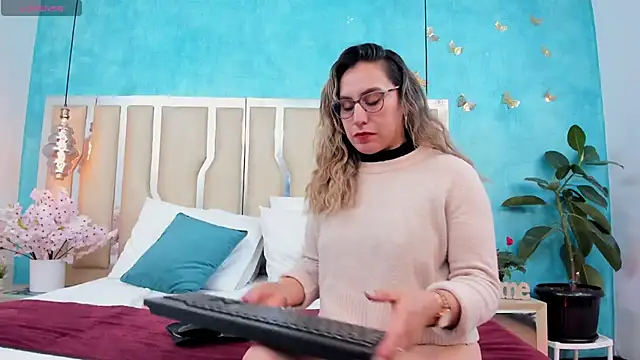 RubbyTaylor online show from April 25, 2026, 1:41 pm