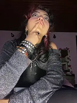  Gothiccbitch  online show from January 9, 2025, 5:34 am