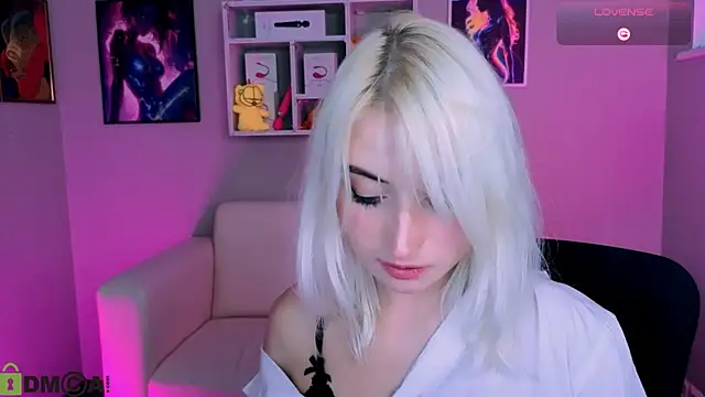 melisa white1 online show from November 9, 2025, 9:30 pm