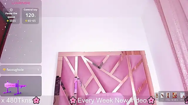 CherryBlossom23 online show from May 21, 2026, 1:58 am
