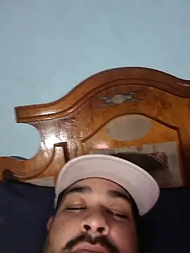 GILBERTHOR92 online show from November 25, 2025, 6:25 am