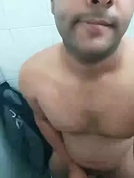 Snapshot of momano265 chatting on April 6, 2026, 6:25 am momano265 online show from April 6, 2026, 6:25 am