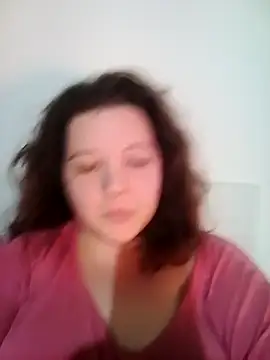 icecream1609 online show from January 18, 2026, 10:13 pm