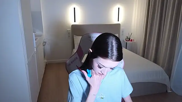 Snapshot of sweetiebones chatting on January 12, 2026, 9:16 am sweetiebones online show from January 12, 2026, 9:16 am