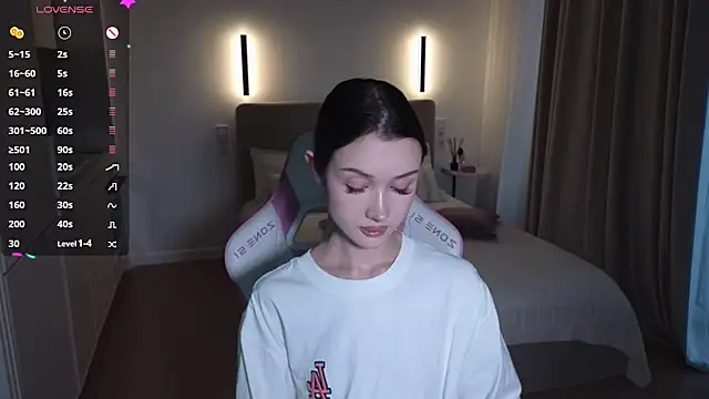 Snapshot of sweetiebones chatting on November 25, 2025, 5:08 am sweetiebones online show from November 25, 2025, 5:08 am