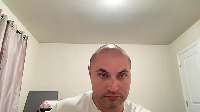 SluggishChase99 online show from July 26, 2026, 2:29 am