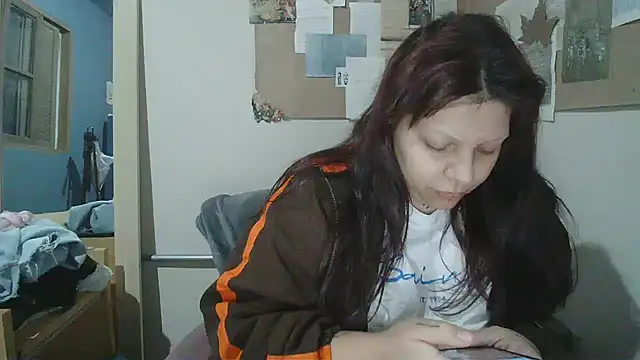 bbyedarling online show from October 22, 2025, 1:05 am