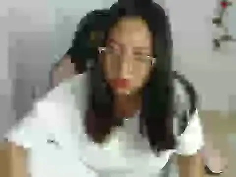 layla gomez online show from October 19, 2025, 5:32 am