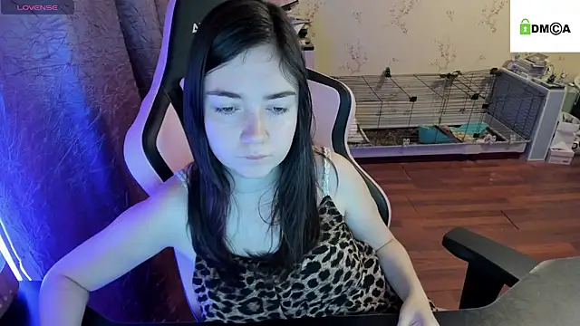 Crazy forest fairy online show from October 5, 2025, 9:27 pm