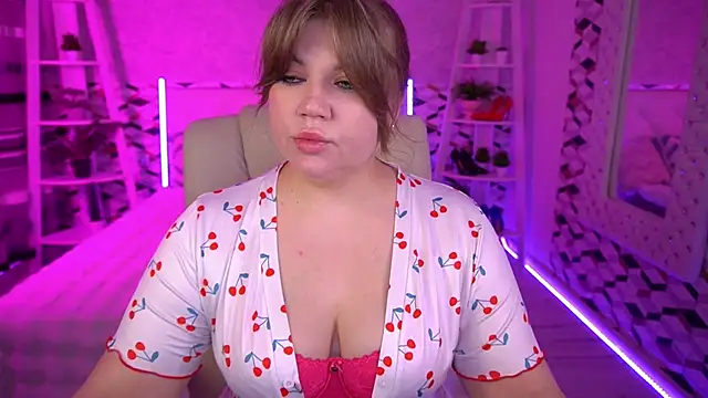 GabbieJay online show from May 6, 2026, 12:53 pm