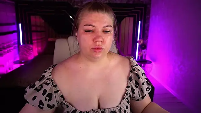 GabbieJay online show from August 8, 2026, 12:34 pm