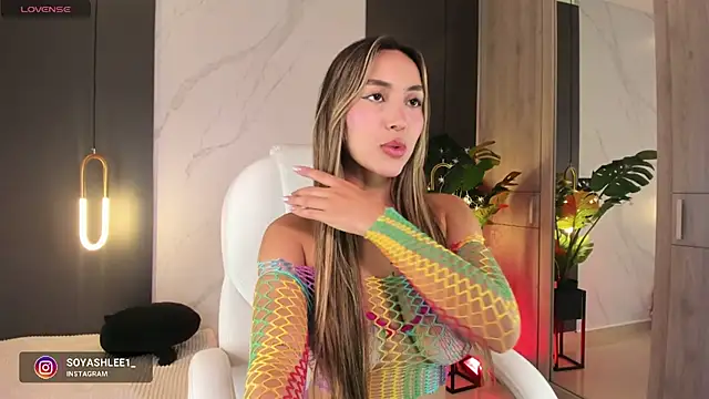 ashley2004 x online show from February 22, 2025, 2:06 am