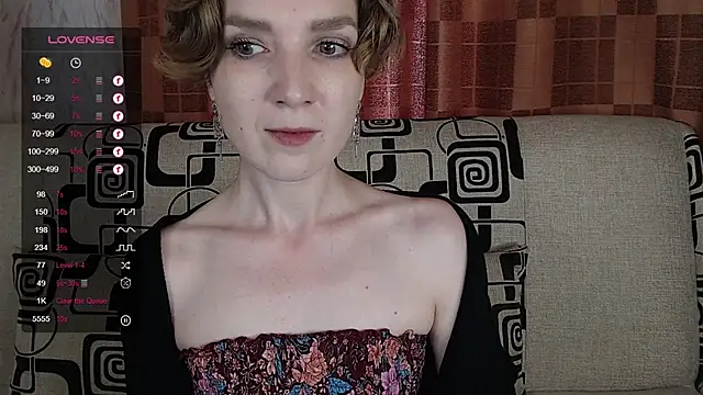 TinaWince online show from July 10, 2026, 5:18 am