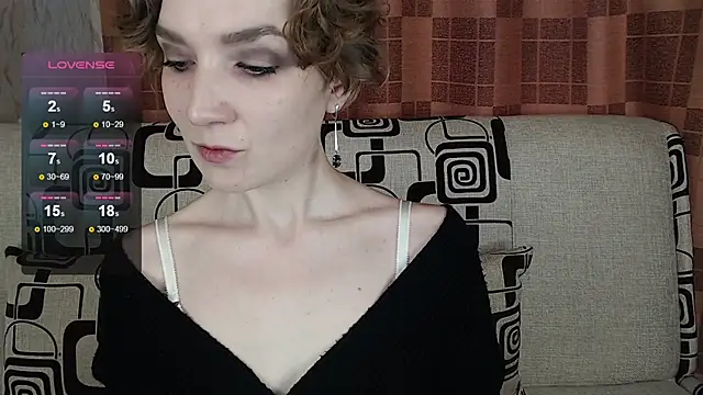 Snapshot of TinaWince chatting on March 9, 2026, 5:11 am TinaWince online show from March 9, 2026, 5:11 am