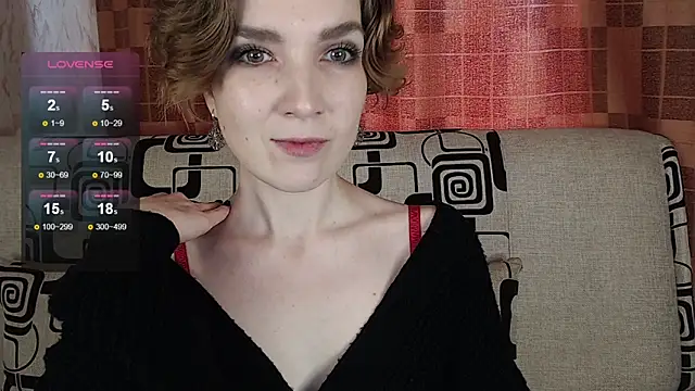 TinaWince online show from April 25, 2026, 4:59 am