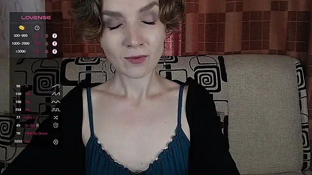 TinaWince online show from July 16, 2026, 5:15 am