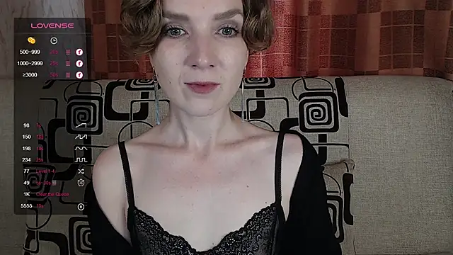 TinaWince online show from July 9, 2026, 5:08 am