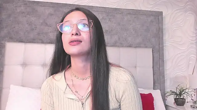 dafne bss online show from June 11, 2026, 11:02 pm