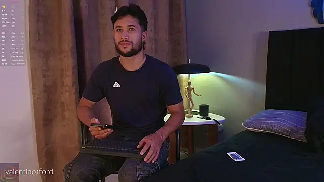 Valentinoford online show from September 23, 2025, 8:38 pm