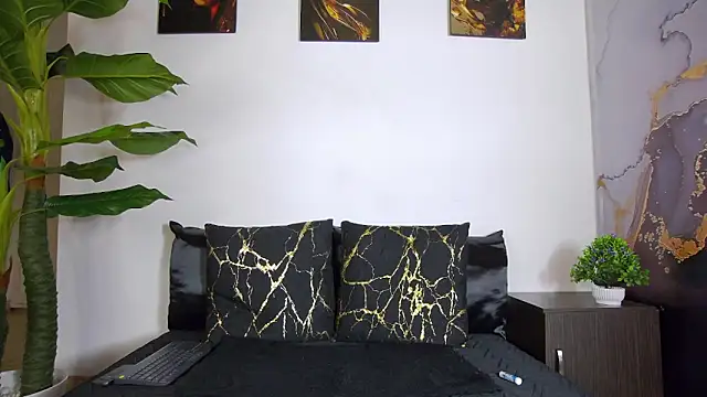 alex noa online show from February 17, 2026, 7:22 pm