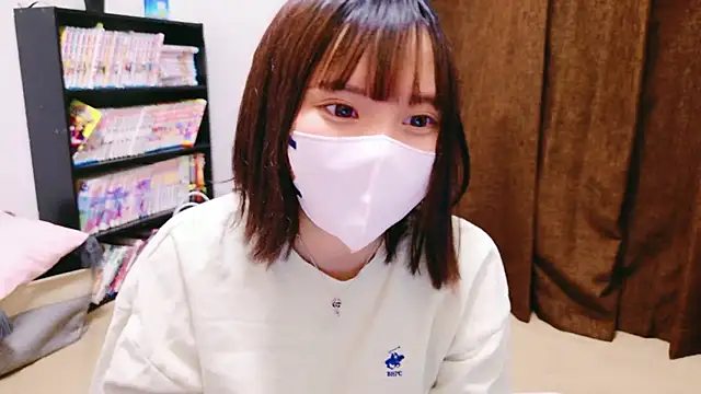 senachinnn online show from December 3, 2024, 7:38 am