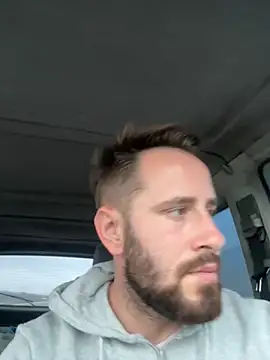 Snapshot of GeoGeorgee chatting on December 3, 2025, 1:43 pm GeoGeorgee online show from December 3, 2025, 1:43 pm