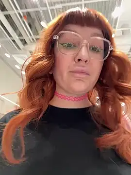 Teya moon  online show from July 24, 2026, 9:49 am