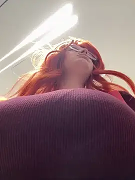 Teya moon  online show from July 9, 2026, 8:15 am