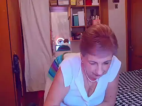 Victoria5643 online show from March 17, 2025, 7:48 pm