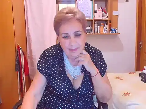 Victoria5643 online show from September 13, 2025, 6:52 pm