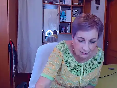 Victoria5643 online show from March 9, 2025, 2:32 pm