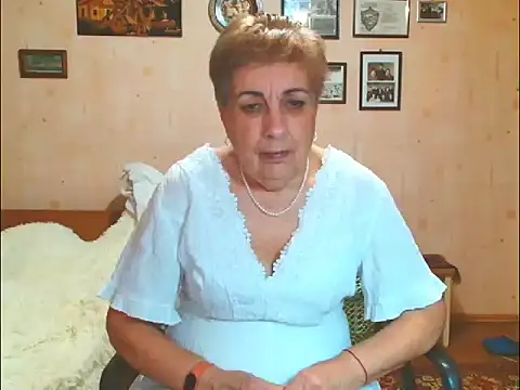 Victoria5643 online show from March 10, 2026, 5:50 pm