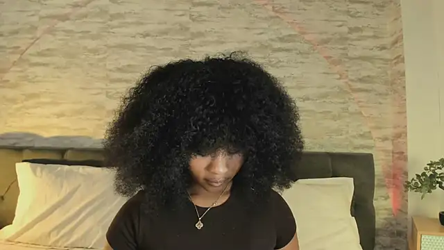 Anneth  M online show from September 17, 2025, 7:38 pm