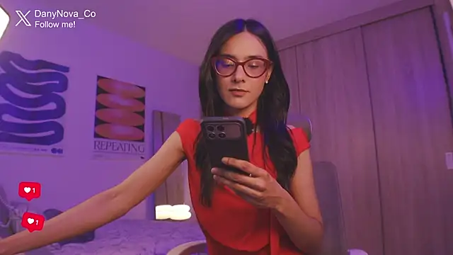 Snapshot of DanyNova_Co chatting on August 2, 2026, 11:02 pm DanyNova Co online show from August 2, 2026, 11:02 pm