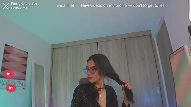 Snapshot of DanyNova_Co chatting on June 8, 2026, 9:04 pm DanyNova Co online show from June 8, 2026, 9:04 pm