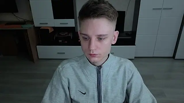 angryzan online show from January 15, 2026, 5:22 am