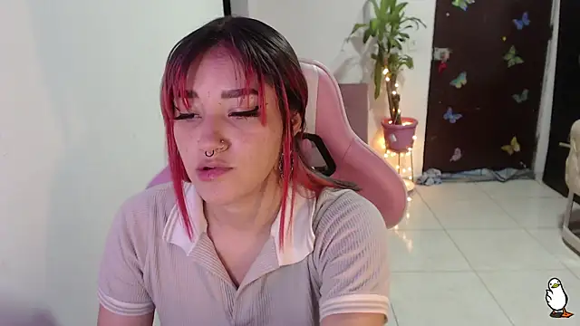 littleangel1 m online show from September 17, 2025, 9:17 pm