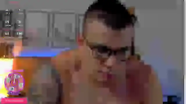 seancarreraa online show from September 9, 2025, 4:11 am