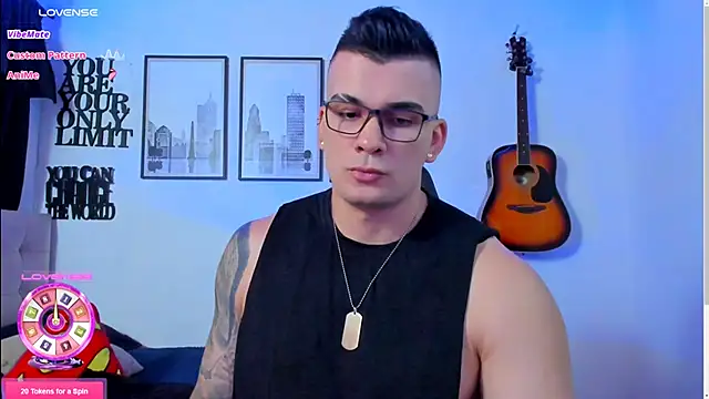 seancarreraa online show from February 22, 2026, 10:00 pm