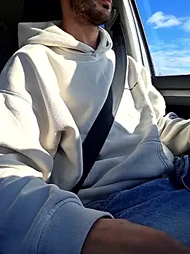 Zeefy online show from October 26, 2025, 9:53 am