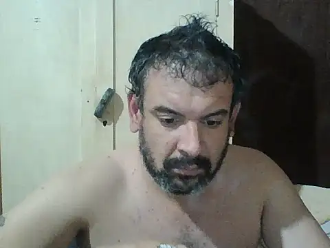 Snapshot of Rodrigo_happy chatting on October 21, 2025, 1:05 am Rodrigo happy online show from October 21, 2025, 1:05 am