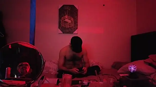 hailzeffn online show from June 7, 2026, 12:54 pm