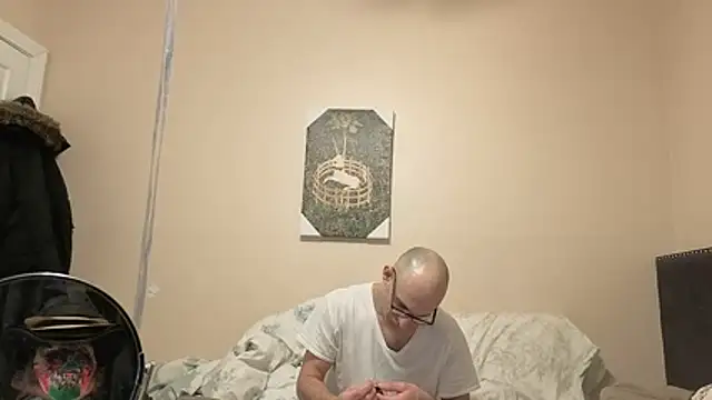 Snapshot of hailzeffn chatting on February 11, 2026, 7:47 pm hailzeffn online show from February 11, 2026, 7:47 pm