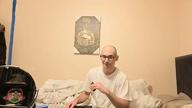 Snapshot of hailzeffn chatting on March 8, 2026, 12:49 am hailzeffn online show from March 8, 2026, 12:49 am