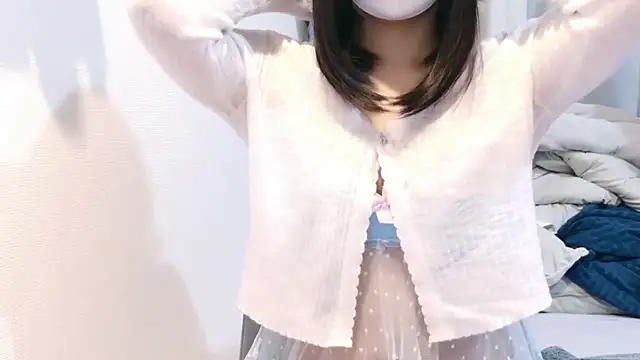 YUTSU KI online show from May 6, 2026, 9:19 pm