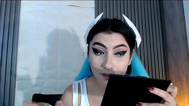 sophy rock online show from October 9, 2025, 3:23 pm