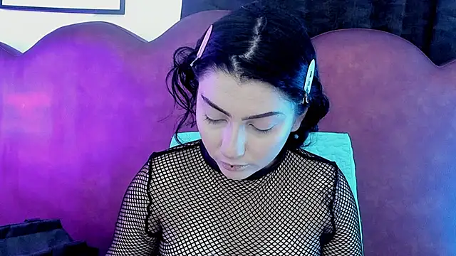 sophy rock online show from July 29, 2026, 5:56 pm