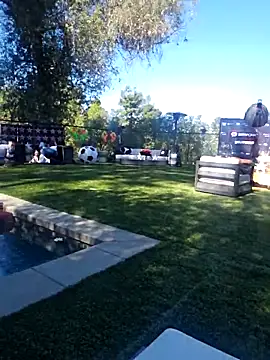 Snapshot of therealbeverlycious chatting on March 1, 2026, 7:36 pm therealbeverlycious online show from March 1, 2026, 7:36 pm